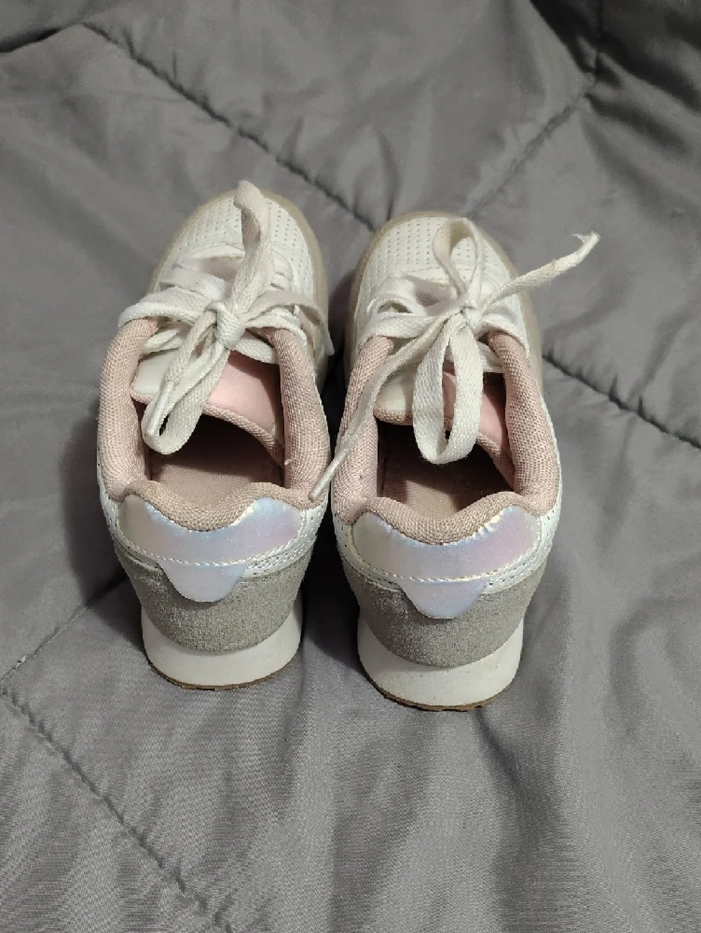 Nautica White and Light Pink Girls Athletic Sneakers - Picture 5 of 7